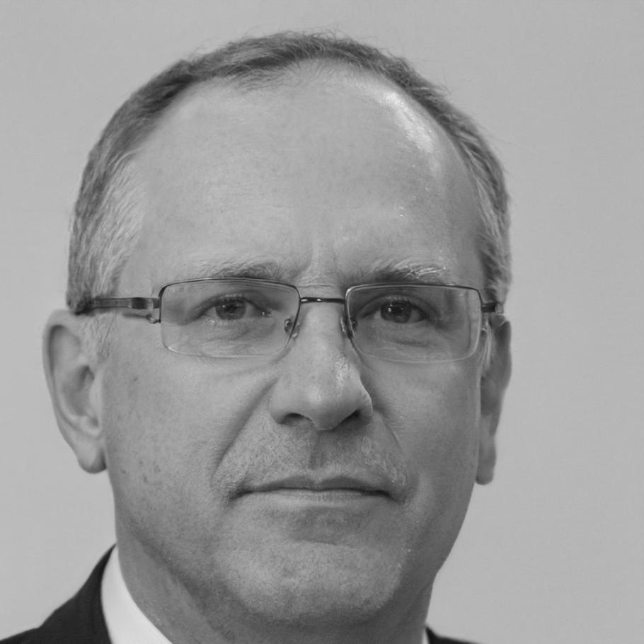 Professional headshot of Marko Vidmar, program graduate